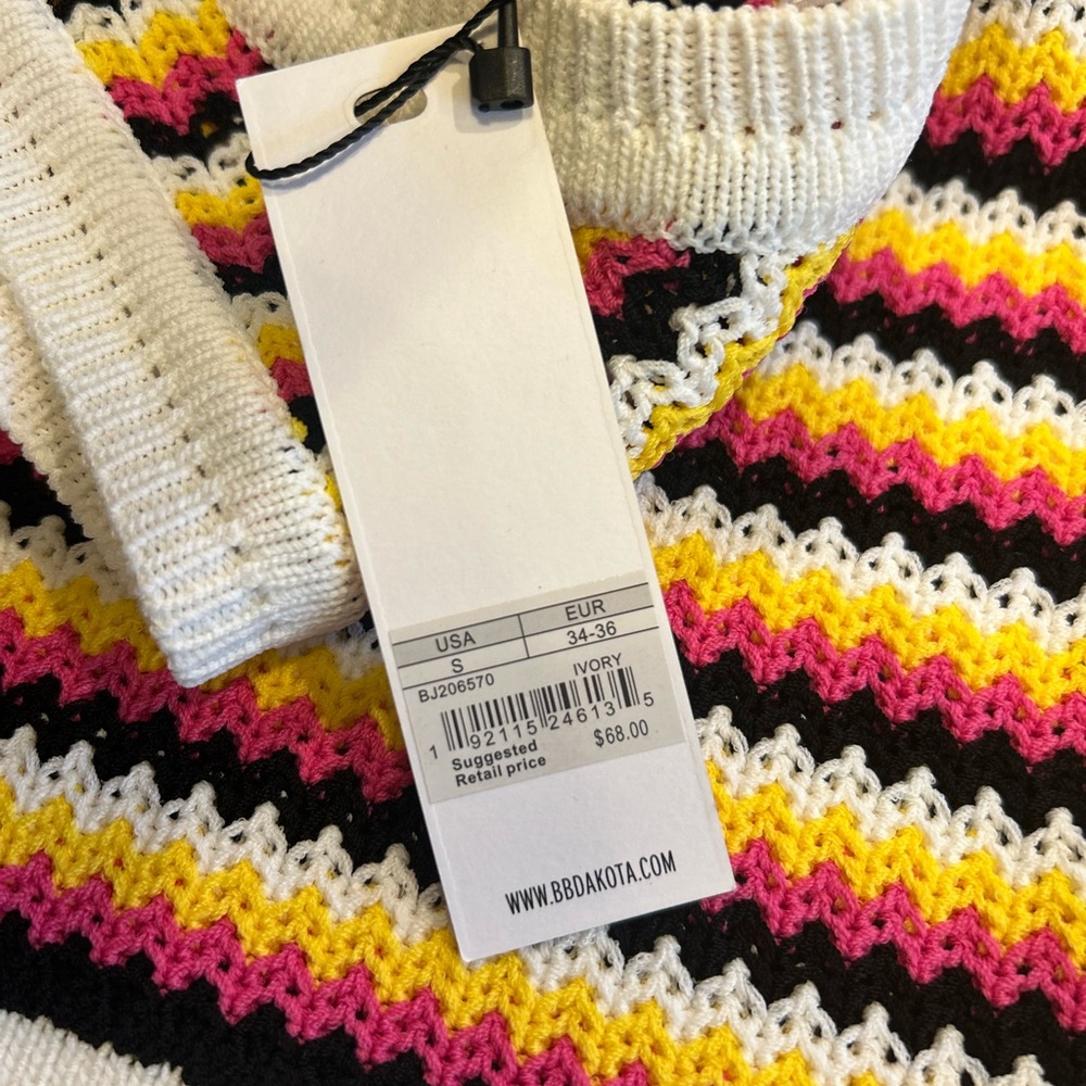 Knit Tank - Picture 2 of 7